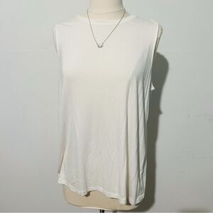 Nine West Soft Sleeveless White Crewneck Top